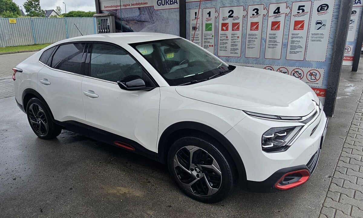 Elbląg SPRZEDAM CITROEN C4XROK PRODUKCJI 2023.PIERWSZA REJESTRACJA CZERWIEC 2023.POJEMNOŚĆ