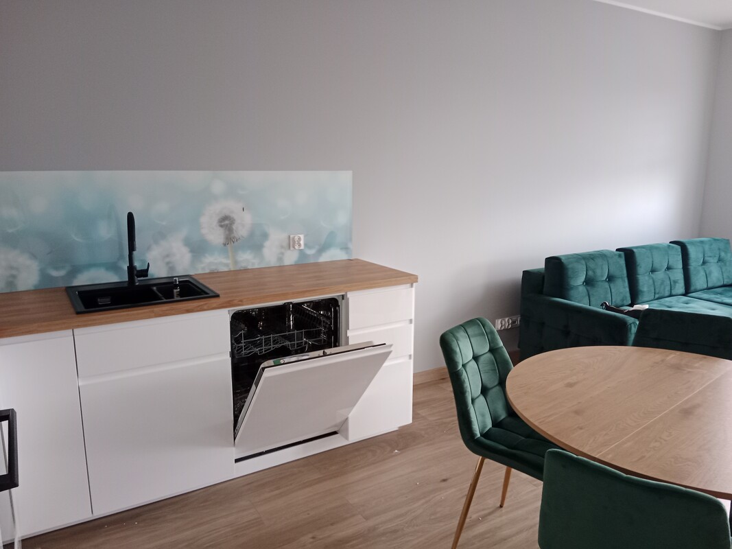 Elbląg 🌟 Mieszkanie do wynajęcia – Salon z aneksem, sypialnia, duża łazienka 🌟Nowoczesny lokal