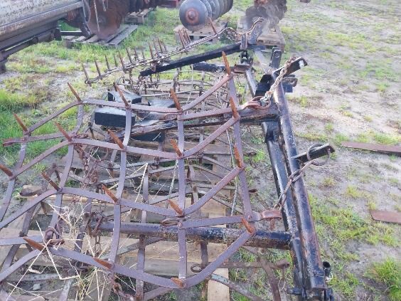 Elbląg Sprzedam brony piątki rozkładane, nowe zęby. Cena: 1600 zł Proszę o kontakt telefoniczny.
