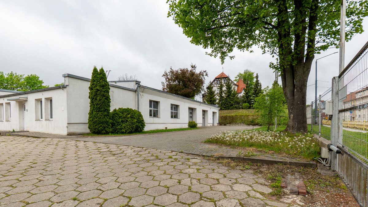 Elbląg TO MY SPRZEDAJEMYNIERUCHOMOŚCI W TYM MIEŚCIEBIURO NIERUCHOMOŚCIAMERICAN HOMEWYNAJMĘ - BUDYNEK - BROWARNA