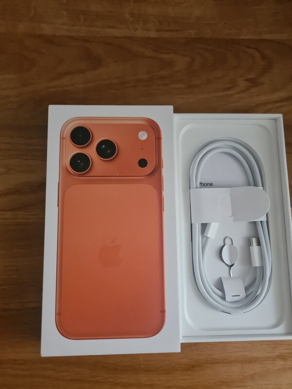 Elbląg Sprzedam nowego IPhone 17 Pro 5G 1 TB