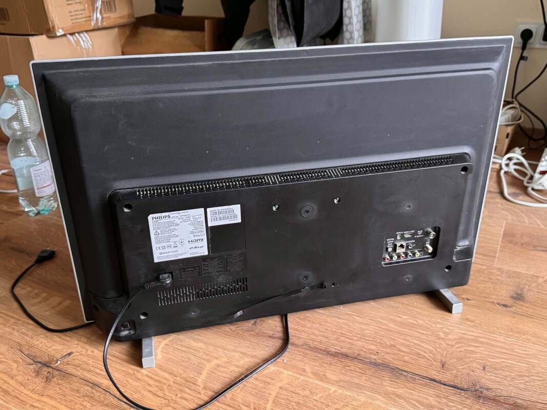 Elbląg Tytuł:
Telewizor Philips 32
Opis:
Sprzedam telewizor marki Philips 32. Ma smart
TV
Stan idealny
Wady:
