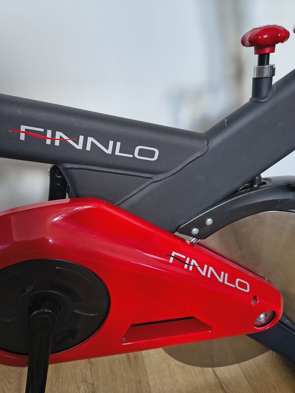 Elbląg Sprzedam rower spinningowy FINNLO SPEEDBIKE CRT stan bardzo dobry. Odbiór osobisty.
Cena nowego roweru w