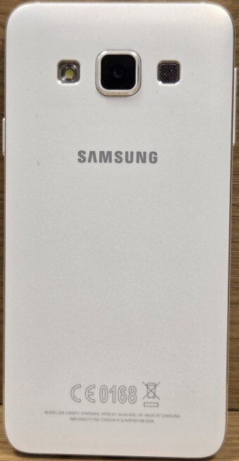 Elbląg Sprzedam Samsung Galaxy A300FU, kolor biały, stan idealny, nie posiada śladów użytkowania, służył jako tel.