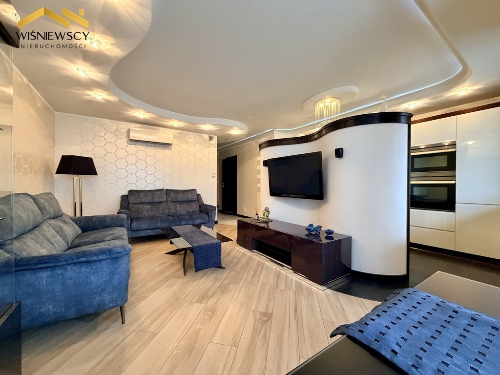 Elbląg WIŚNIEWSCY NIERUCHOMOŚCI Sp. z o.o.Sprzedam mieszkanie - Elbląg, Mikołaja Reja. Oferta
Na sprzedaż