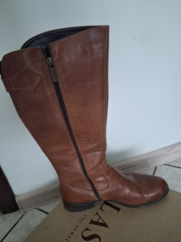 Elbląg Buty damskie kozaczki Lasocki roz. 38.Stan bdb. Kupione za 329zł( zalozone kilka razy) sorzedam za 140zł