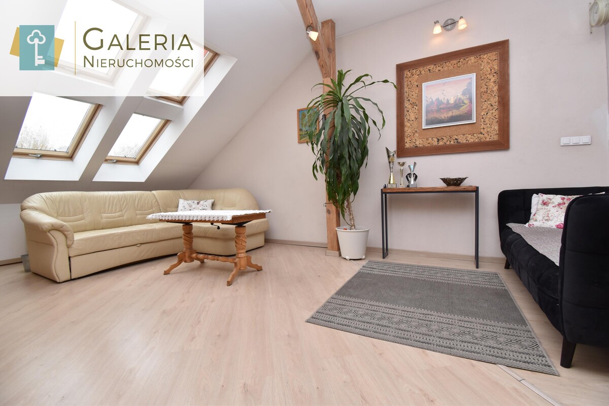 Elbląg GALERIA NIERUCHOMOŚCIZ pasji i miłości do nieruchomościNa sprzedaż: Duże, jasne mieszkanie z duszą i pięknym