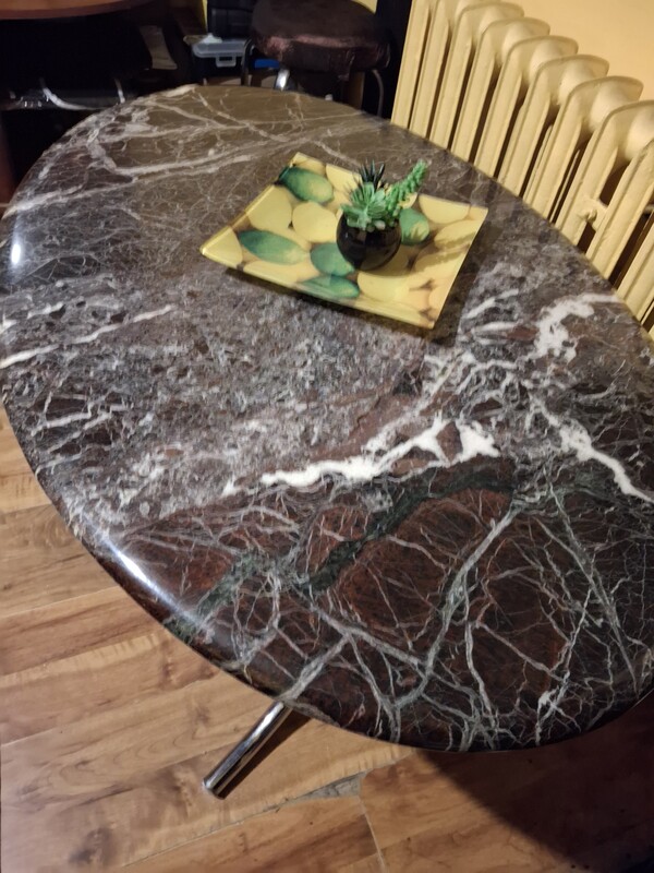 Elbląg Witam sprzedam stolik z marmuru na stalowych nogach szer. 80 dl. 120 wys. 50 tel. +31616040701