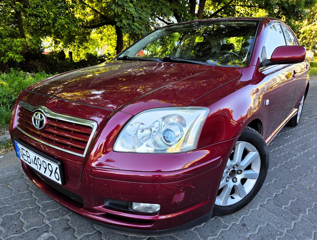 Elbląg Toyota Avensis 1,8Benzynka 130KM Bogata Wersja Wyposażenia 2005Rok-Klimatronik Poduszki Powietrzne