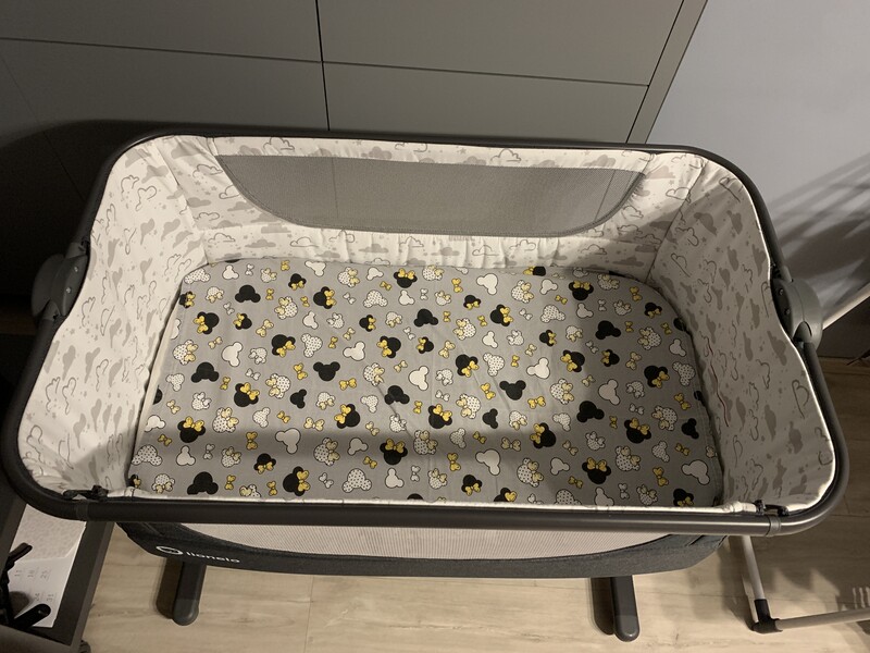 Elbląg Sprzedam Łóżeczko dostawne LIONELO Timon grey.
Po jednym dziecku, zadbane, czyste. Oryginalny materac nigdy