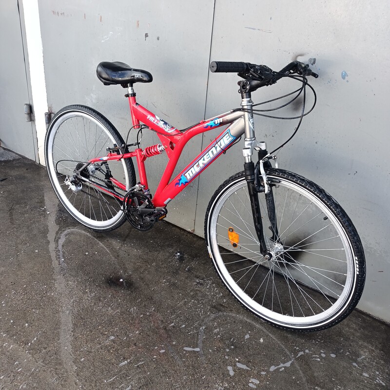 Elbląg Sprzedam parę rowerów z Niemiec koła 26,28 cali, męskie i damskie ceny od 250 do 400 zł. , posiadam też rowerki
