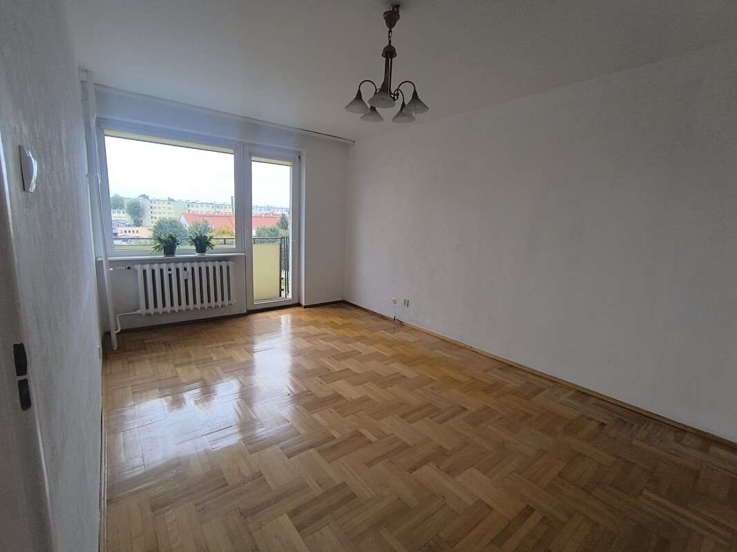 Elbląg Sprzedam mieszkanie 2-pokojowe w centrum Elbląga, ul Brzeska 32 /balkon/parking/ winda/ -42,20 m2 Cena 309 000 do