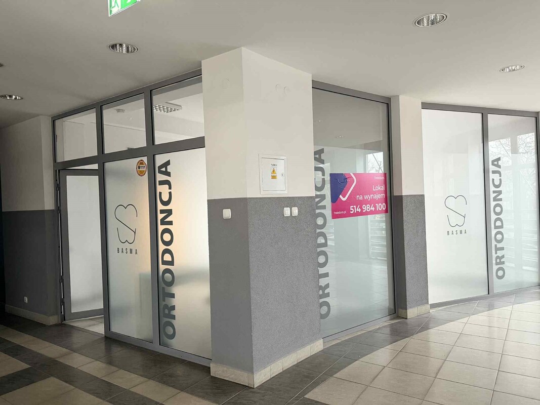 Elbląg 🏢 Wynajmę lokal użytkowy 46 m² – idealny na gabinet, biuro lub usługi! Świetna