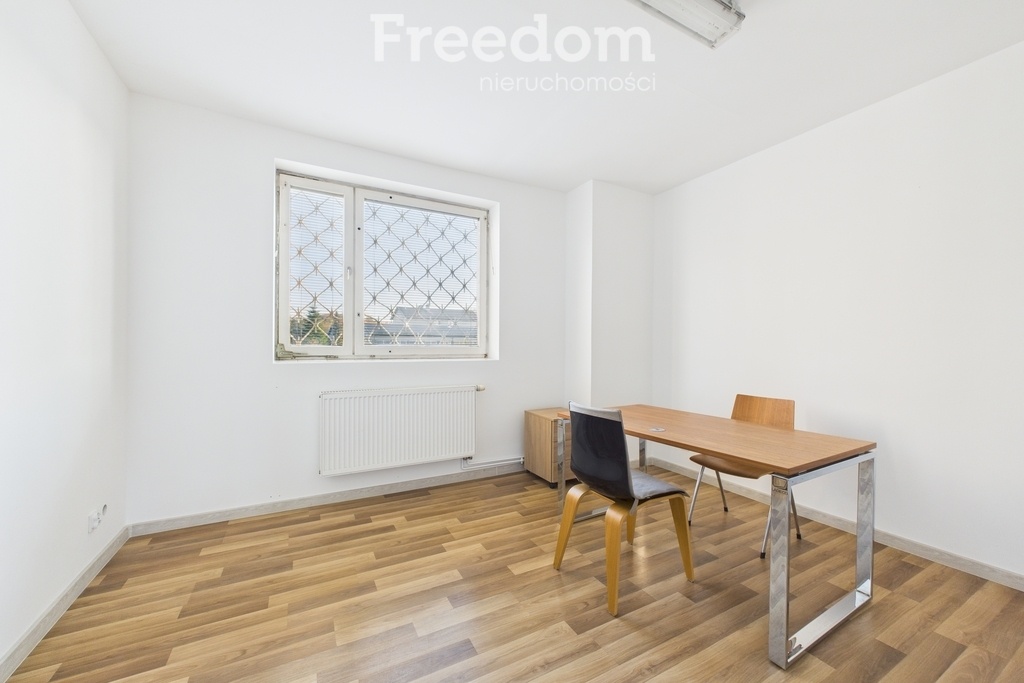Elbląg FREEDOM NIERUCHOMOŚCIWynajmę lokal użytkowy - Gronowo górne, Berylowa. Do wynajęcia oferujemy świeżo