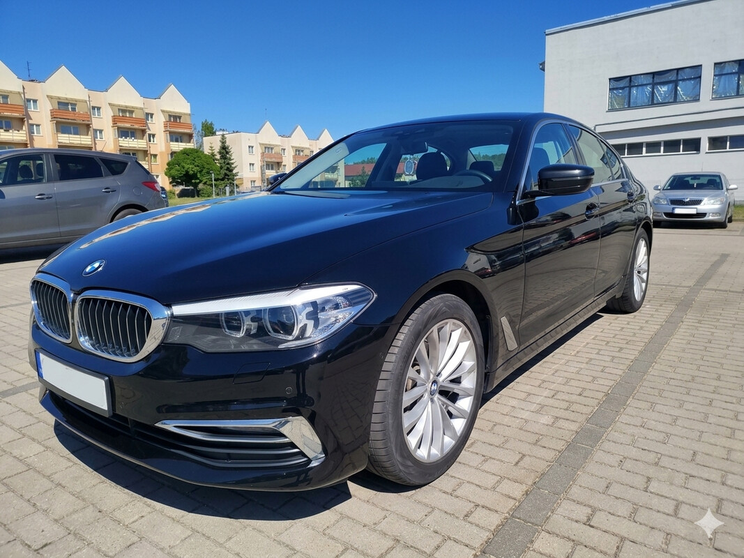 Elbląg Witam Posiadam na sprzedaż bardzo ładne BMW G30 w wersji Luxury line Limuzyna z oszczędnym dwulitrowym
