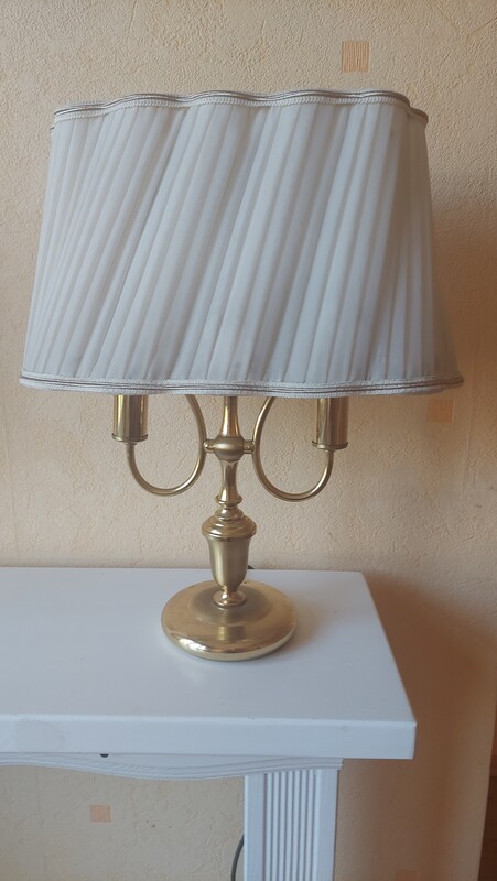 Elbląg Kominek Obudowa plus piękne lampy komplet Dwie pałacowe duze lampy 650 zł Obudowa kominka drewniana 650