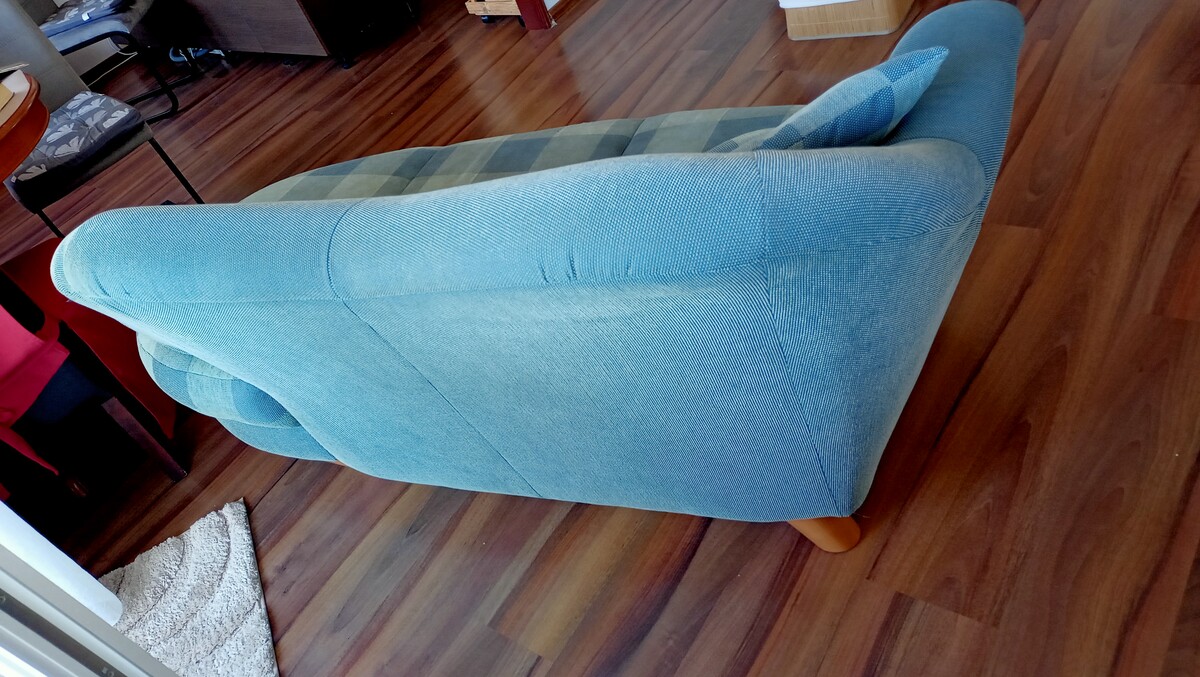 Elbląg Kanapa
Kanapa -siedzisko do wyprania, reszta super.