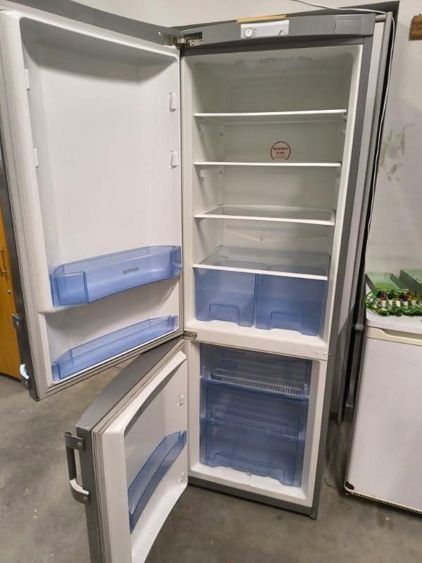 Elbląg Sprzedam lodowke Stan dobry Oddbior wlasny Gronowo elblaskie. Koszt 250 zl bez negocjaci 452375713