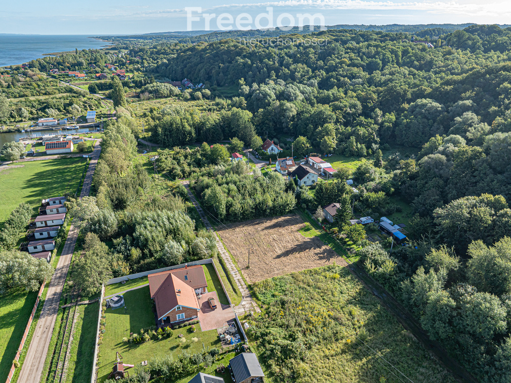 Elbląg FREEDOM NIERUCHOMOŚCISprzedam działkę - Suchacz, Portowa. Oferuję na sprzedaż atrakcyjną działkę budowlaną