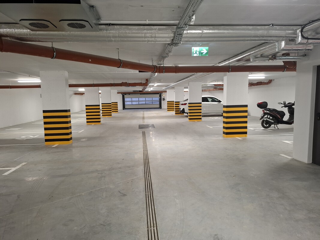 Elbląg Wynajmę miejsce parkingowe na Starówce od zaraz. ..