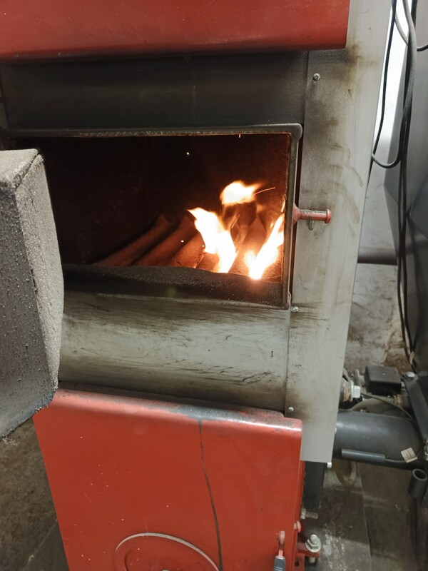 Elbląg Piec na pellet 19 kw z podajnikiem do c. o i c. w. u Witam sprzedam piec na pellet, można palić na ekogroszek.