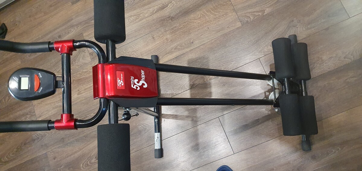 Elbląg Intertek, używana Ławeczka do mięśni brzucha Trainer jest idealnym narzędziem nie tylko do wzmocnienia mięśni