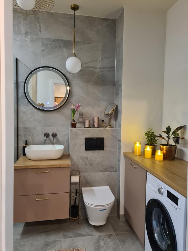 Elbląg Z okazji Świąt Bożego Narodzenia życzymy spokoju, radości i rodzinnego ciepła. Niech Nowy Rok 2026 przyniesie