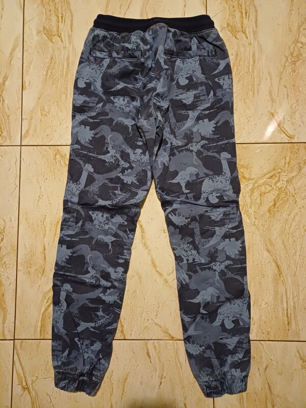 Elbląg Spodnie joggery, rozmiar 152,12 lat, stan idealny