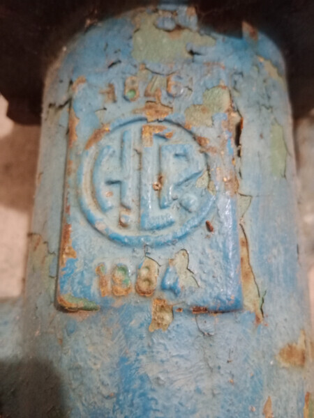 Elbląg Sprzedam starą, ręczną pompę do wody Abisynka. HP z czasów PRL. Stan widoczny na zdjęciach. Odbiór osobisty