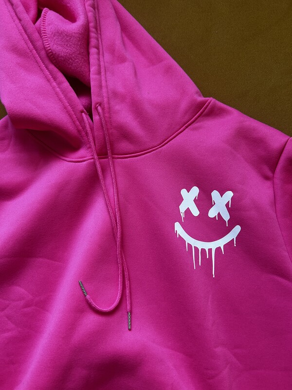 Elbląg Sprzedam nową różową bluzę w rozmiarze XL w stylu drip
NIE PRZYJMUJĘ ZWROTÓW! KONTAKT TYLKO PRZEZ SMS!!