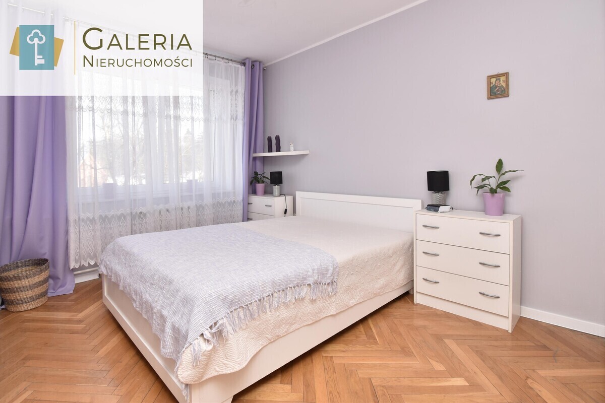 Elbląg GALERIA NIERUCHOMOŚCIZ pasji i miłości do nieruchomościNa sprzedaż: Trzy pokoje, balkon, świetna