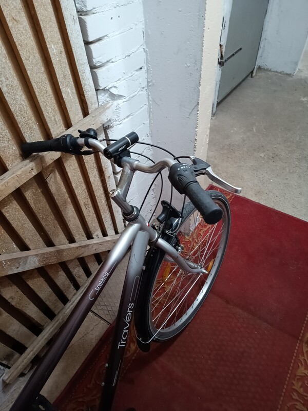 Elbląg Sprzedam używany rower męski. Mało używany. Ostatnie trzy lata był w ogóle nie używany. Stan widoczny jest na