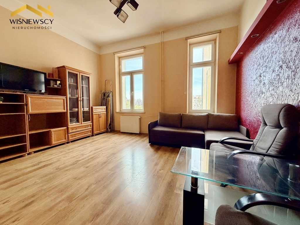 Elbląg WIŚNIEWSCY NIERUCHOMOŚCI Sp. z o.o.Sprzedam mieszkanie - Elbląg, Królewiecka. Oferta
Na sprzedaż