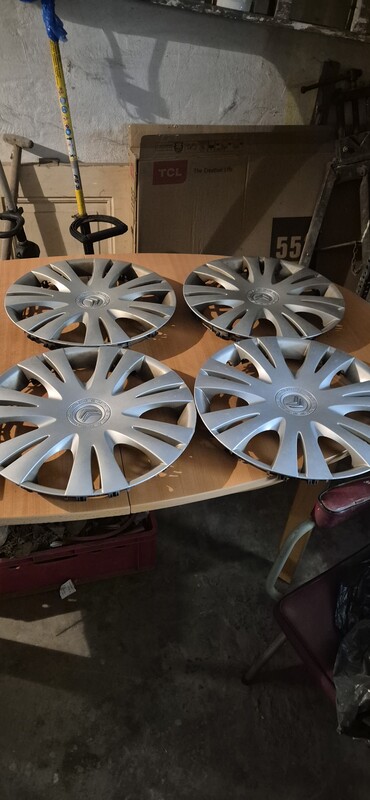 Elbląg Sprzedam kołpaki do Citroena 16 cali. Kołpaki są w dobrym stanie. tel. 604317130
