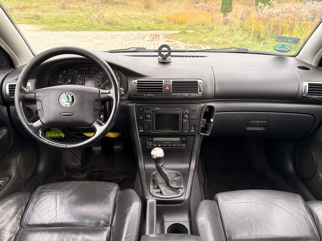 Elbląg Skoda Superb 2.8 I 193 Km I 2003r. I 280 000 tyś km. I ogłoszenie prywatne, auto w ciągłym użytku