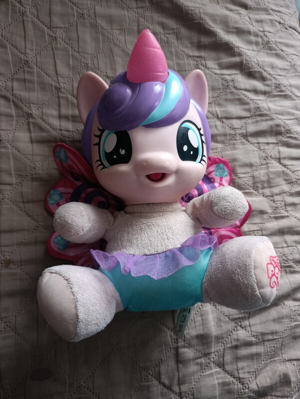 Elbląg Sprzedam interaktywnego kucyka My Little Pony FlurryHeart marki Hasbro. Stan dobry do wyczyszczenia, Brak