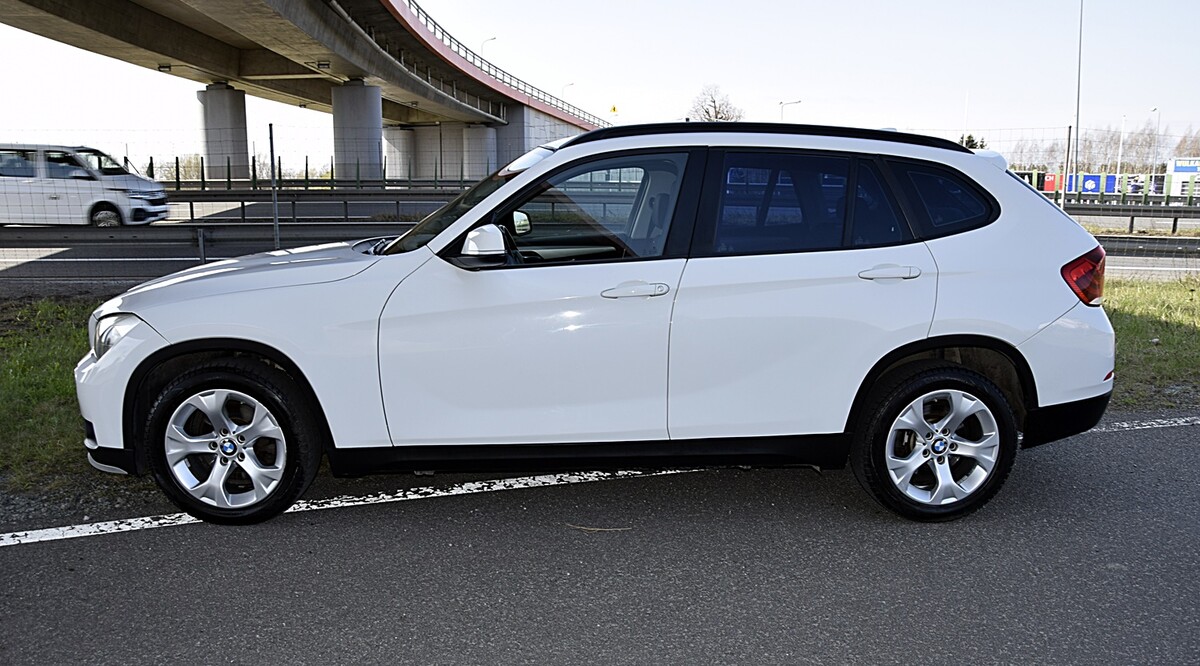 Elbląg Sprzedam samochód BMW X1,pojemność 2.0 Diesel, rok produkcji 2014.To kompaktowy SUV cechujący się