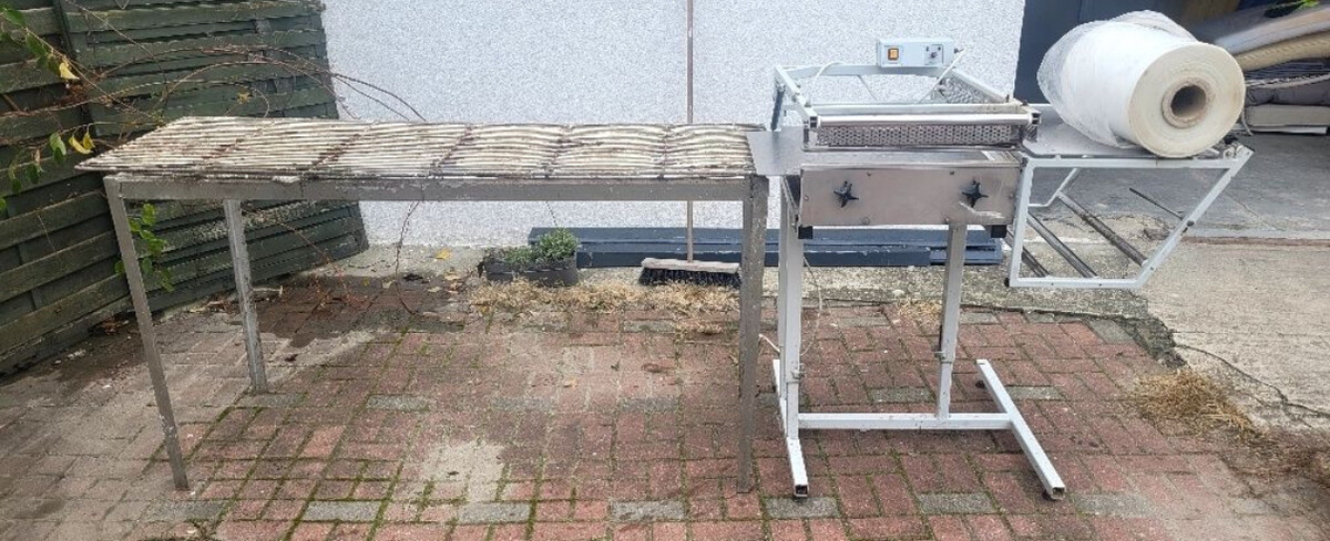 Elbląg Sprzedam zgrzewarkę do folii
Dodatkowo pospawany stół prowizoryczny do umieszczenia produktów
GRATIS cała