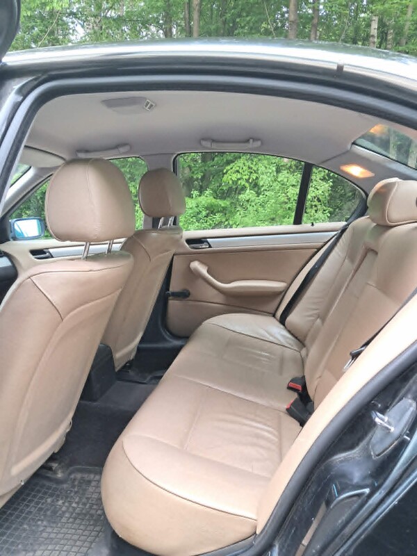 Elbląg Na sprzedaż BMW e46 318d 2004 rok. BMW Seria 3 – Klasyczny sedan z 2004 roku, znany z solidności i