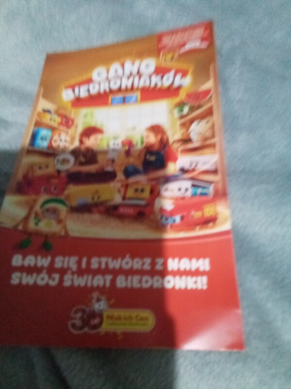 Elbląg Sprzedam książkę z naklejkami gang biedroniakow w książeczce brakuje 8 naklejek cena 25zl proszę tylko dzwonić