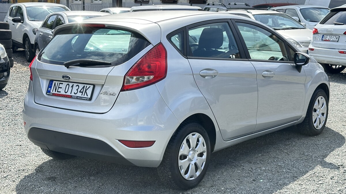 Elbląg Auto Leew LEWANDOWSKI Kupujemy i Sprzedajemy tylko dobre auta Za auta z Polskiego Salonu Płacimy Najwięcej FORD