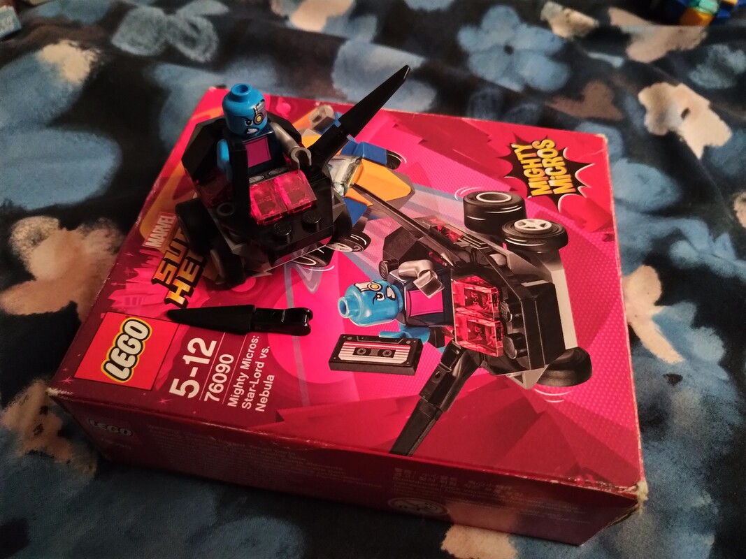 Elbląg Sprzedam figurki Funko (wyciągane z pudełka), Hot Wheels i LEGO Marvel (zestaw nie posiada jednej części), stan