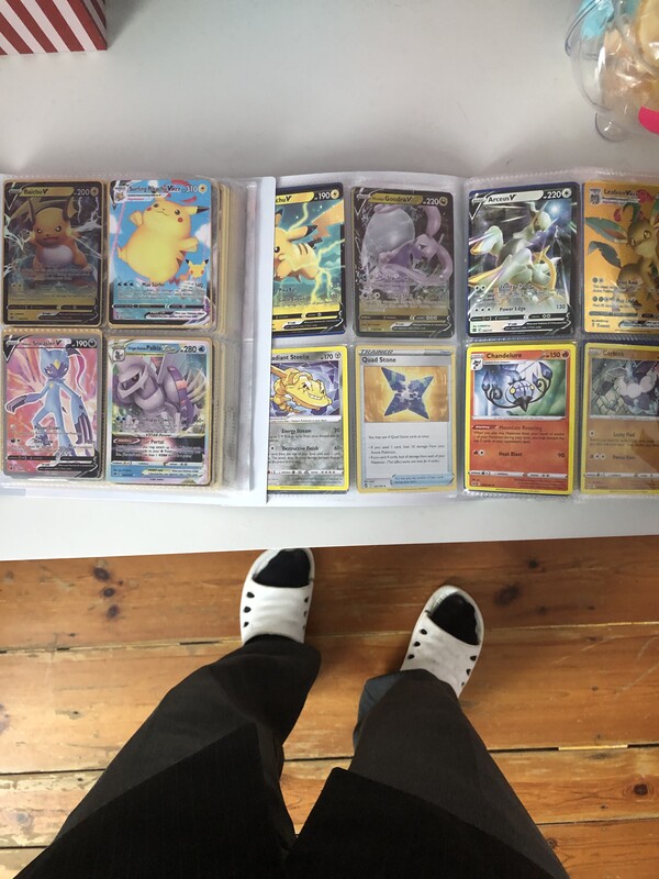 Elbląg Sprzedam osobistą kolekcję kart pokemon, w dwóch ładnych segregatorach. W kolekcji dużo unikatów, w tym spora