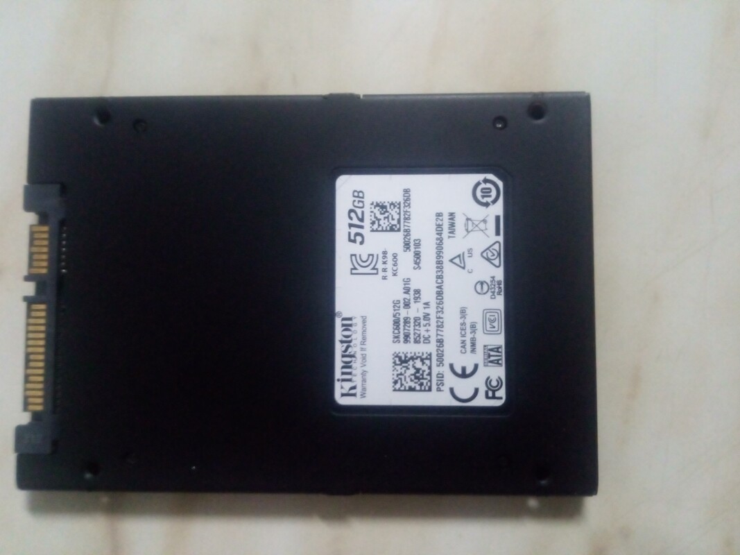 Elbląg Witam sprzedam twardy dysk o pojemności 512 GB do laptopa Lenovo cena 80 złoty proszę pisać SMS