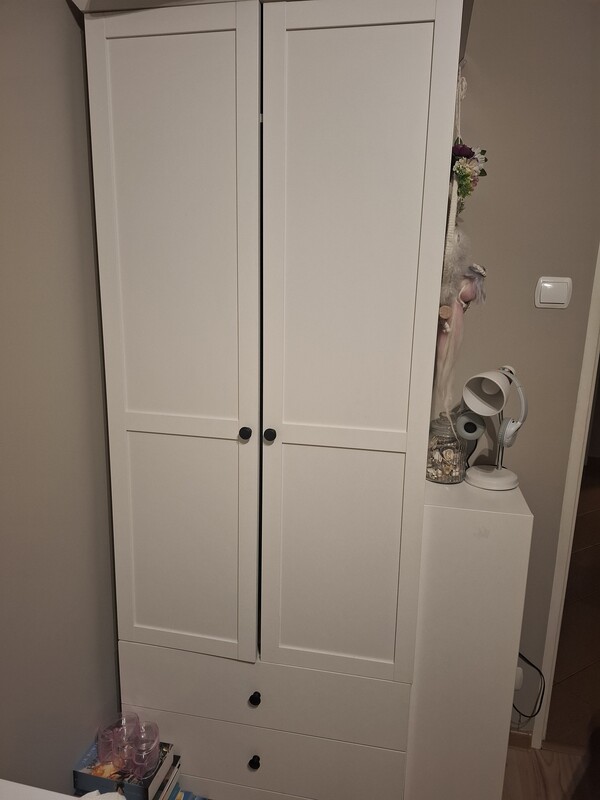 Elbląg Sprzedam meble do pokoju dziecięcego
Stan b. dobry:
-Komoda 120 szerokość, głębokość 40 cm, wysokość 90.Cena