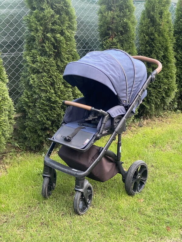 Elbląg Sprzedam wózek 3w1 Roan Bass Soft &ndash; Zadbany Komplet + Dodatki. Zestaw zawiera: gondolę, spacerówkę