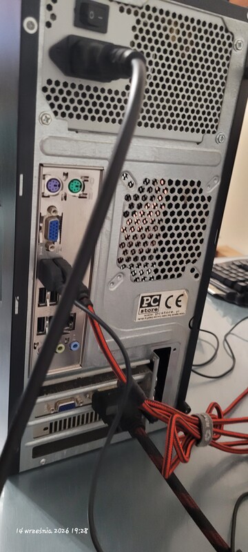 Elbląg Sprawny PC do gier i nauki. Wyczyszczony, nowa bateria BIOS Duracell, świeży Windows bez hasła – gotowy do