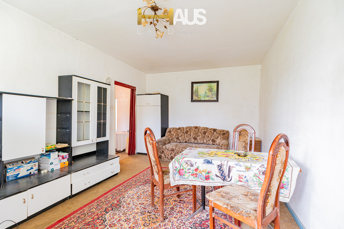 Elbląg DZIEŃ OTWARTY 08.11.2025r (SOBOTA)ELBLĄG, UL. ANDERSA ZAWADA  PARTER  5 POKOI, OSOBNA KUCHNIA