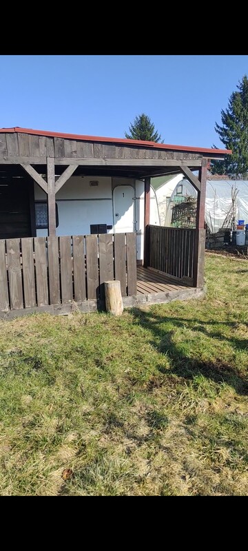 Elbląg Sprzedam działkę rod w Elblągu. Działka ma 497 M2 prostokątna na płaskim terenie na działce znajduje się