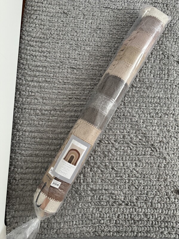 Elbląg Nowy szary wazon drewno paulowania 100zł, nowa makrama wełniana 130zł